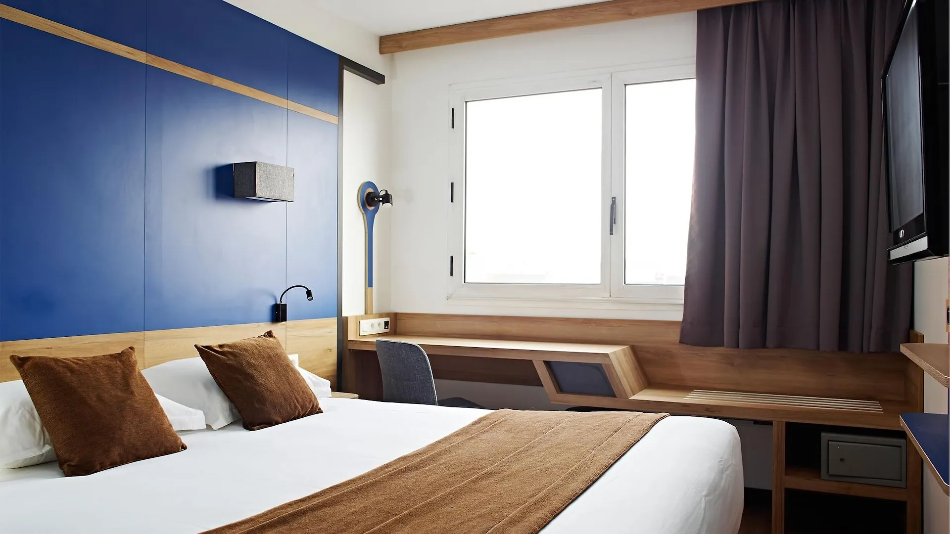 Median Paris Congres Hotel