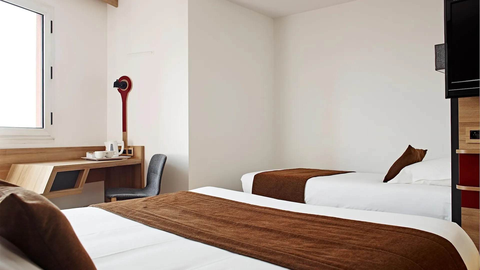 Median Paris Congres Hotel