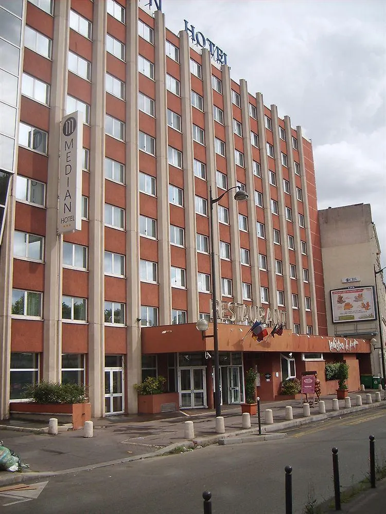 Median Paris Congres Hotel