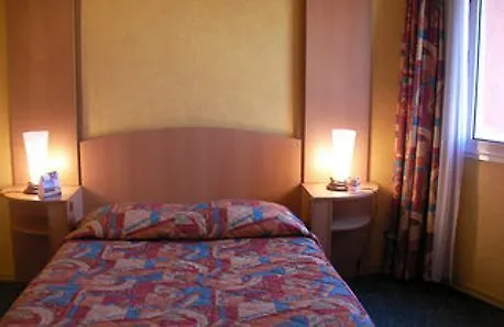 Median Paris Congres Hotel