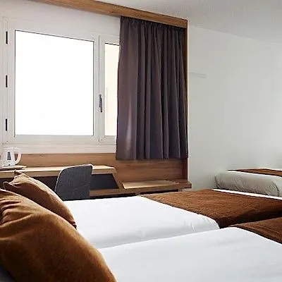 Median Paris Congres Hotel