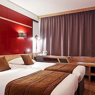 Median Paris Congres Hotel 3*,  France