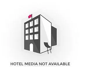 Median Paris Congres Hotel