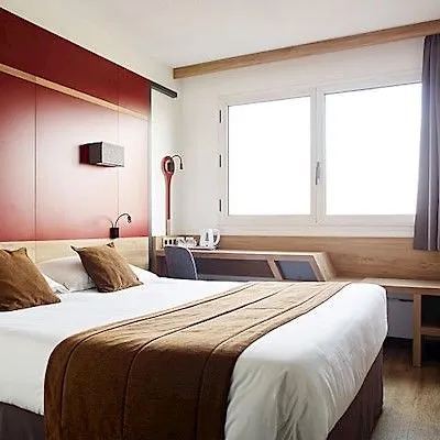 Median Paris Congres Hotel